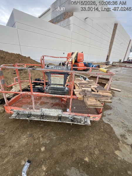 2022 JLG 660SJ