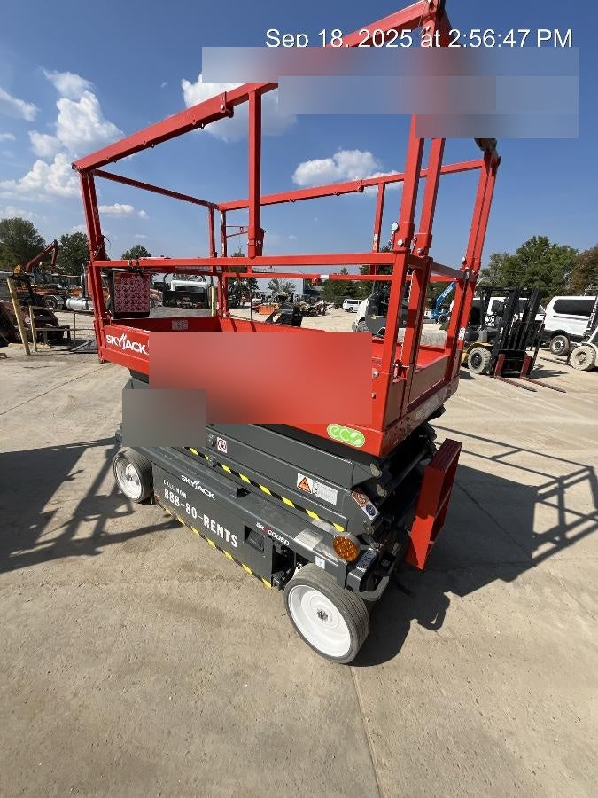 2025 SKYJACK SJ4726