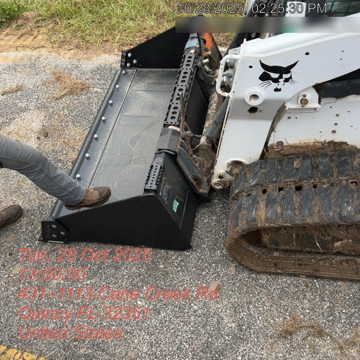 2025 EQUIPMENTSHARE 1006146 - 72" Smooth Bucket, CTL