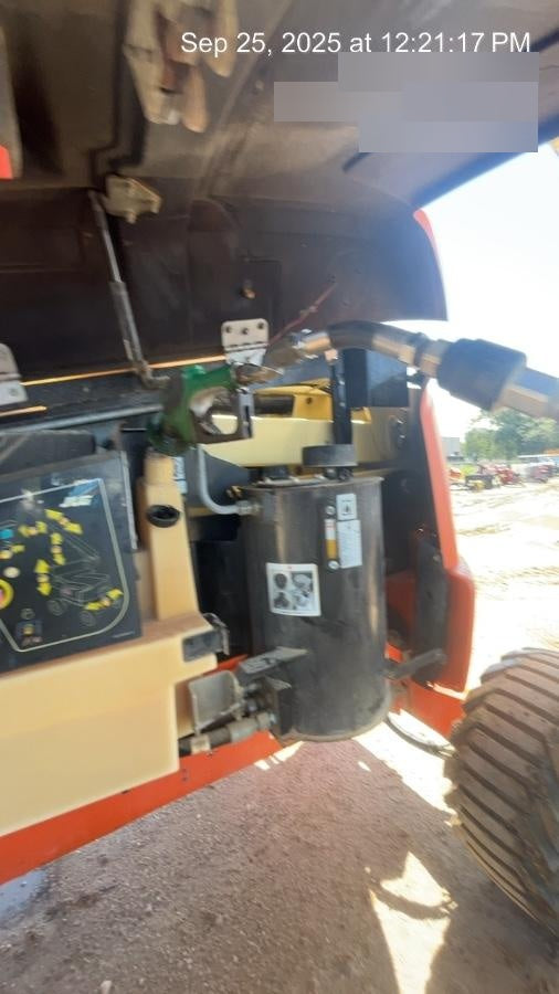 2019 JLG 450AJ