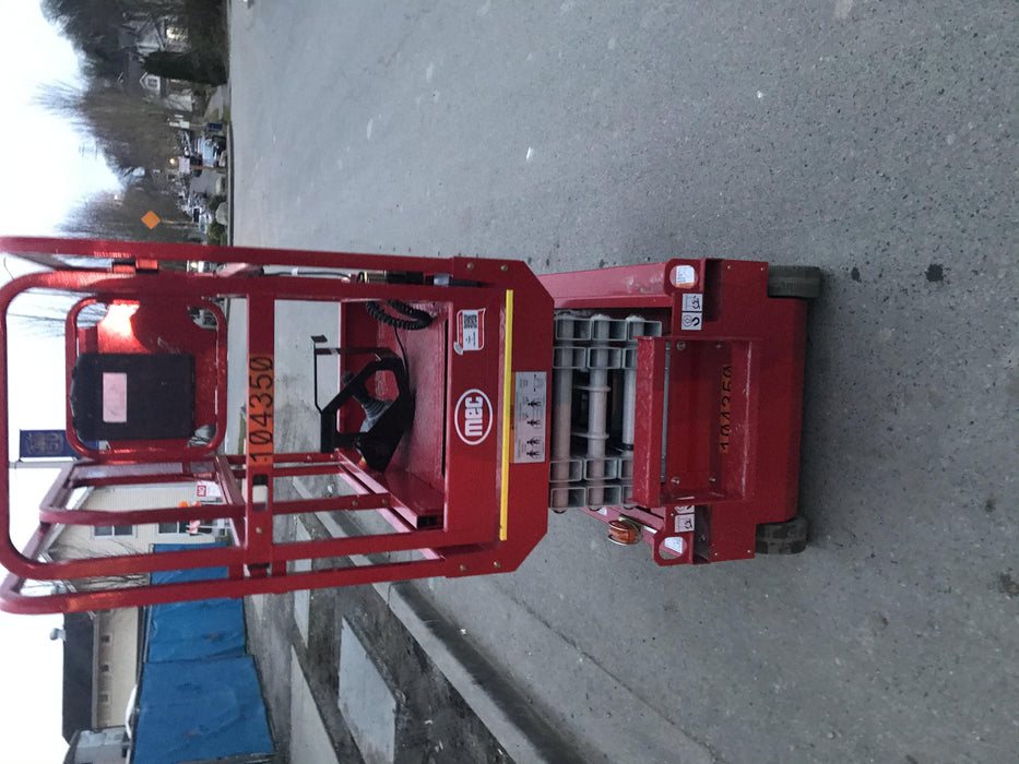 2020 MEC 1330SE Solid NM Tires, Steel Swing out Doors, LCS, Beacon, 900W Inverter