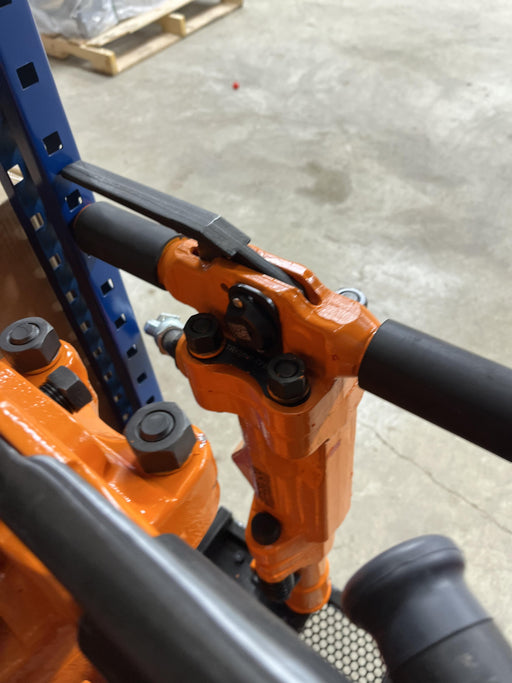 2024 MICHIGAN PNEUMATIC ES-TPB60-118-TRACKER