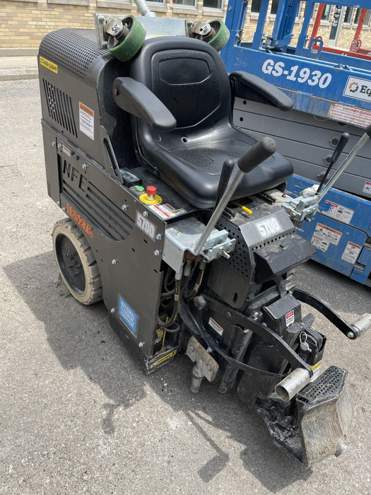 2021 NATIONAL FLOORING 5700DL