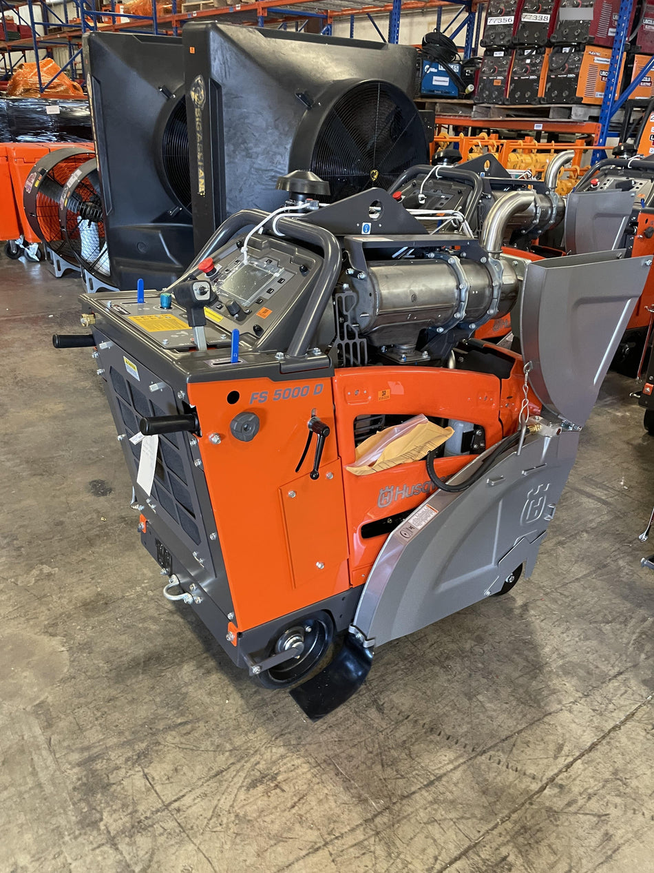 2023 HUSQVARNA FS 5000D