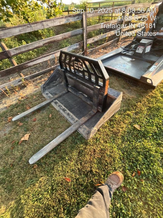 2025 EXPRESS STEEL 48" Pallet Fork