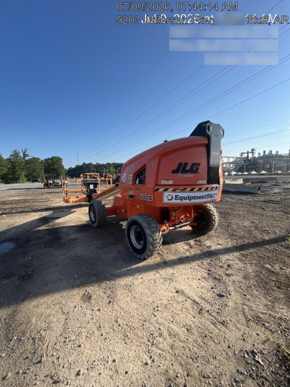2022 JLG 400S