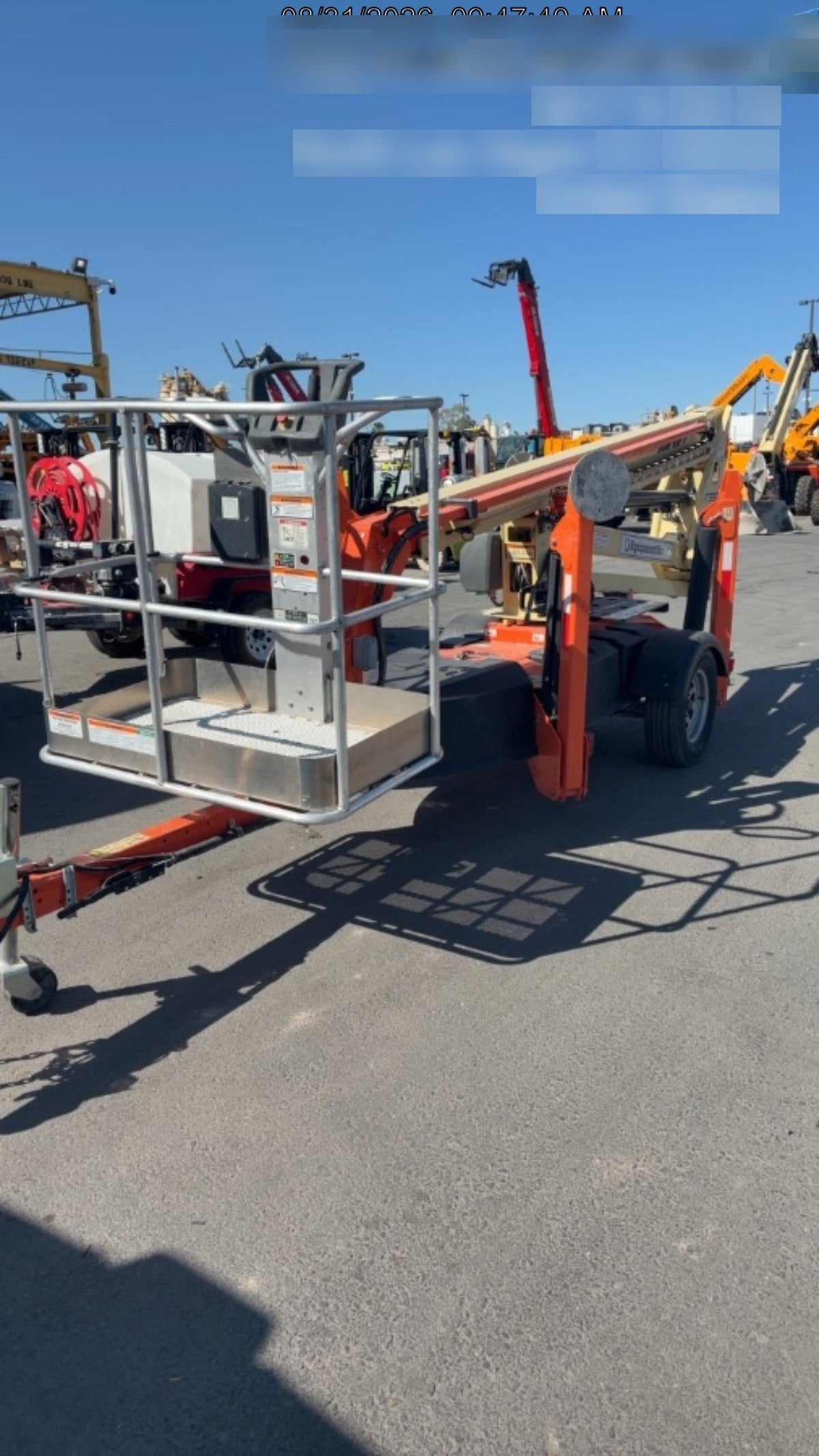 2022 JLG T350