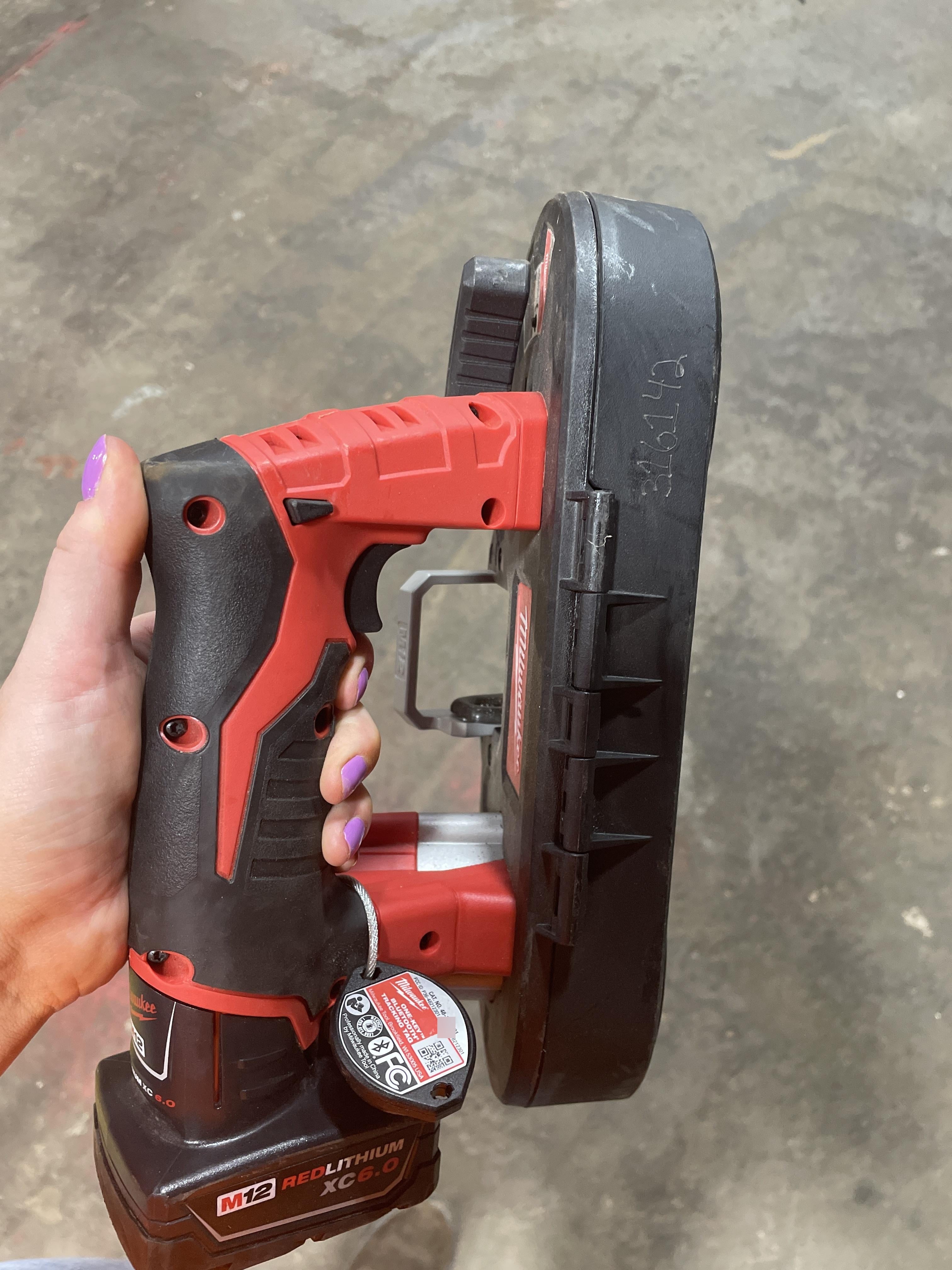 2023 MILWAUKEE 2429-20