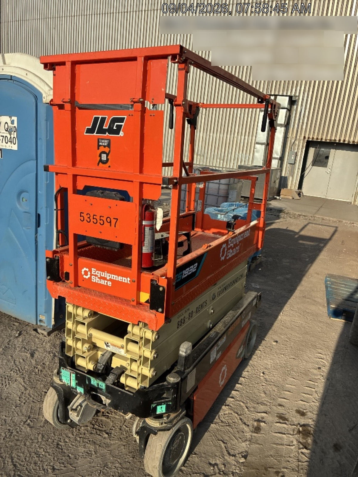 2025 JLG ES1932