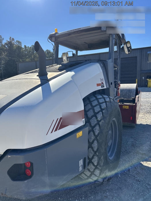 2022 DYNAPAC CA2500D