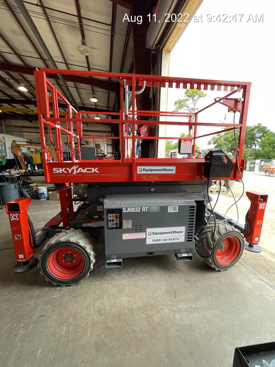 2022 SKYJACK SJ6832 RT