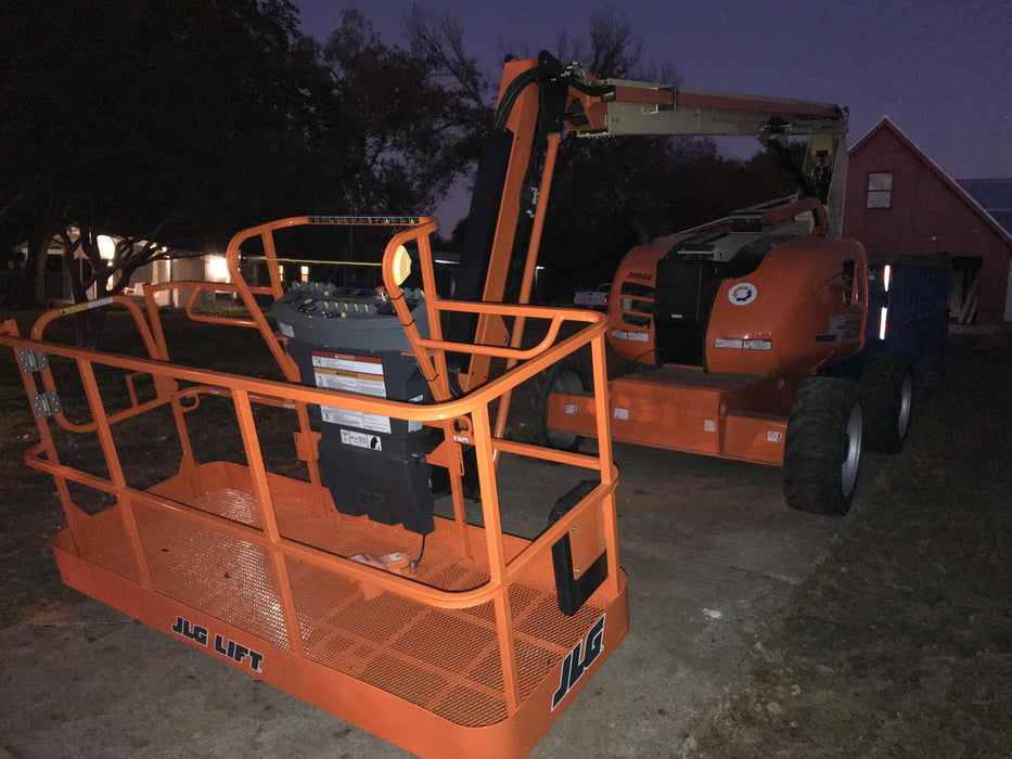 2019 JLG 600AJ