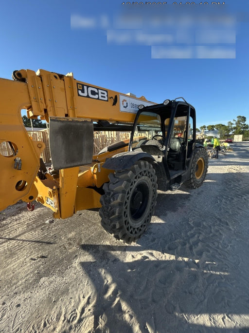 2023 JCB 510-56