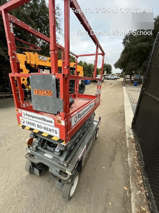 2020 Skyjack SJIII-3219 Solid NM Tires, Half height spring hinged entry gate, Dual Beacons, 800W Inverter