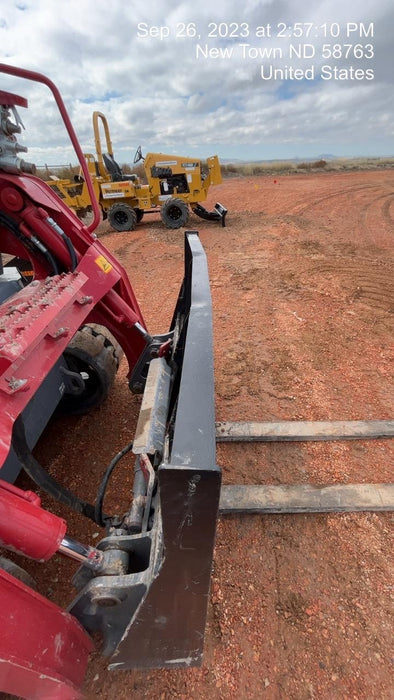 2022 ARROW MATERIAL HANDLING 48" Pallet Forks - Arrow