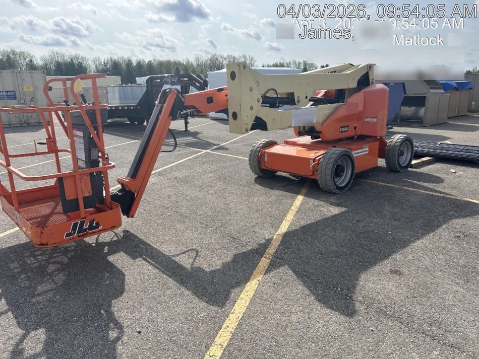 2019 JLG E450AJ