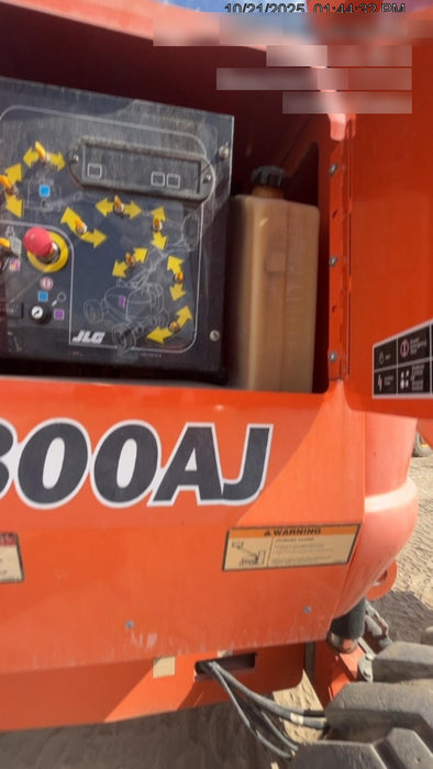 2020 JLG 800AJ