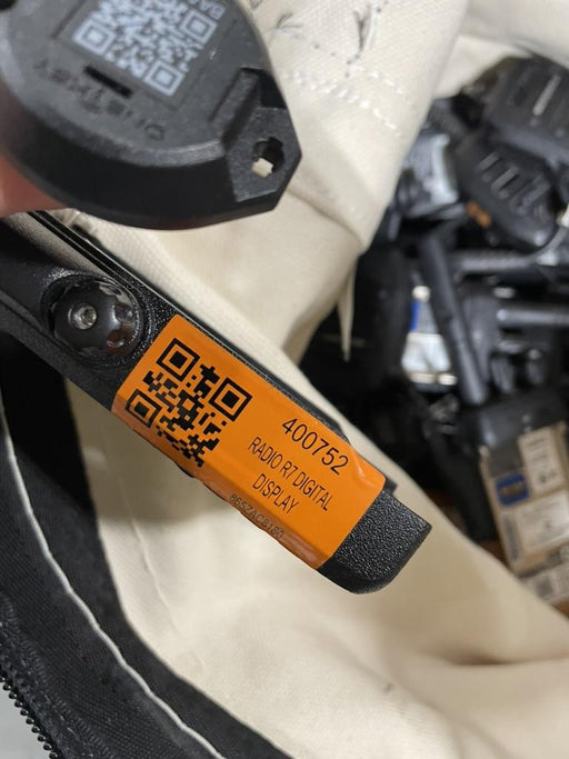 2024 MOTOROLA R7 DISPLAY