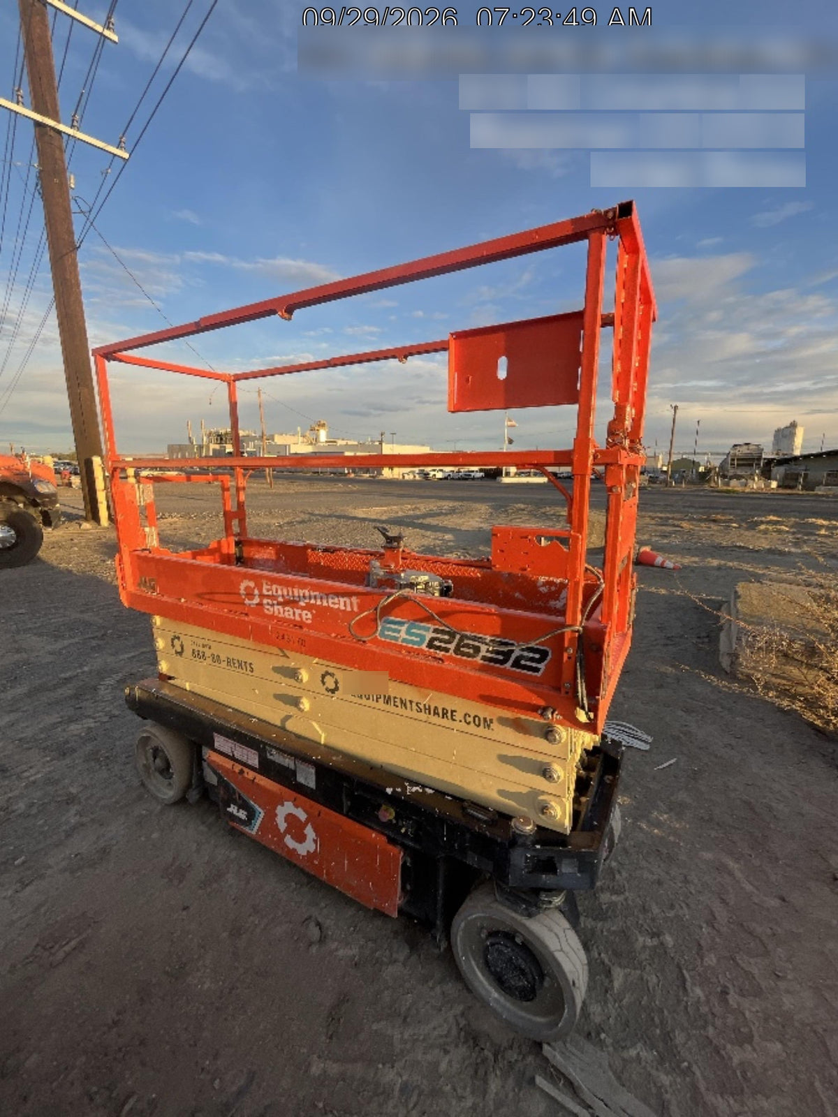 2022 JLG ES2632