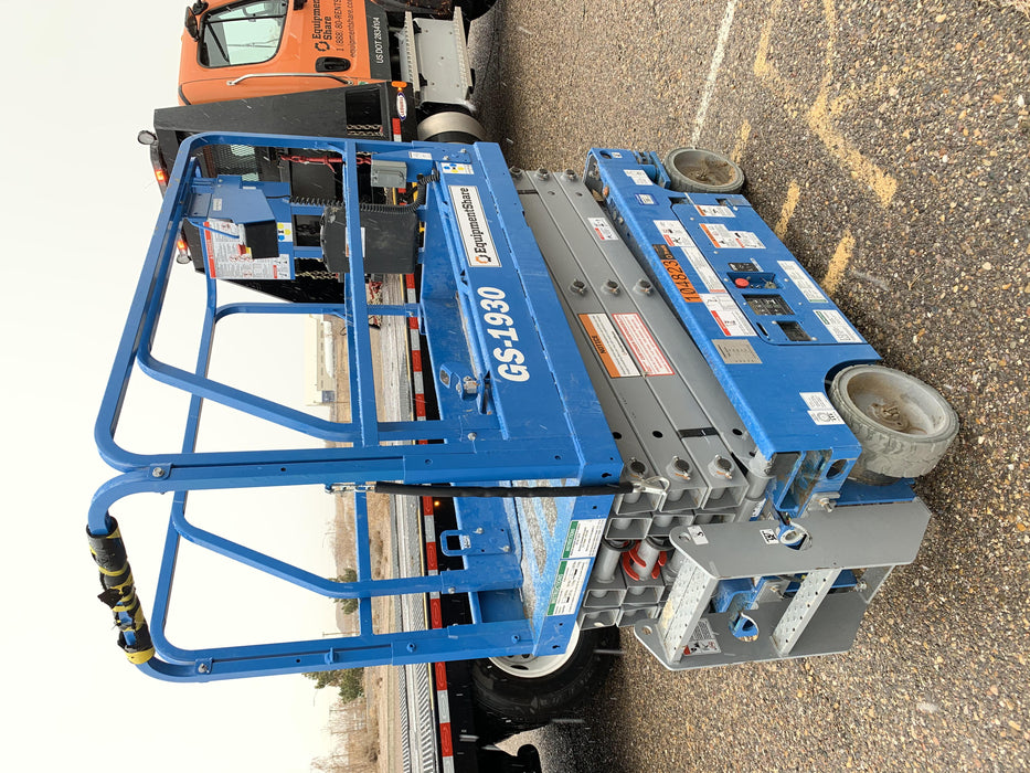 2020 Genie GS-1930 Fixed rails with chain entry gate - Pre A92.20