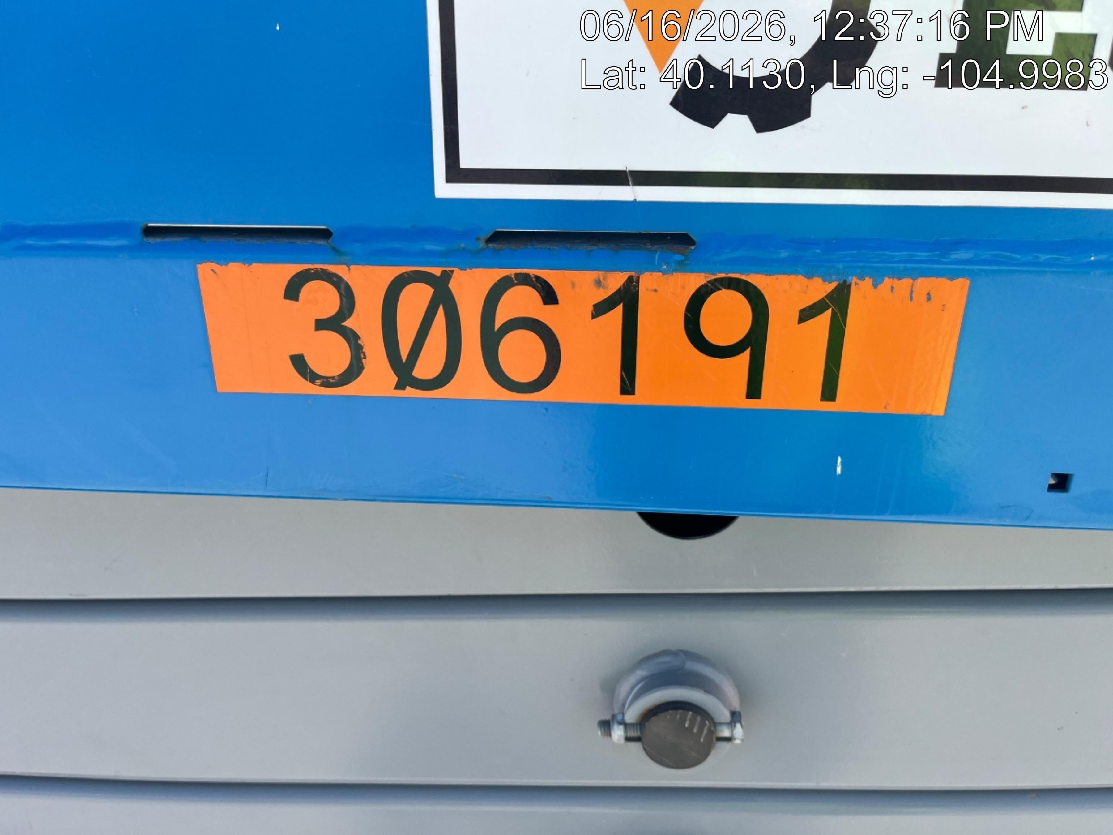 2023 GENIE GS-2632