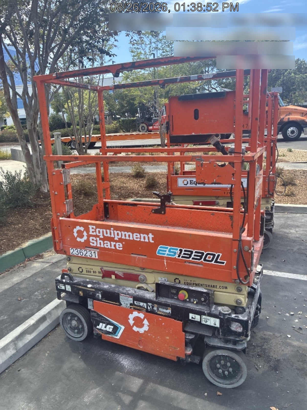 2022 JLG ES1330L