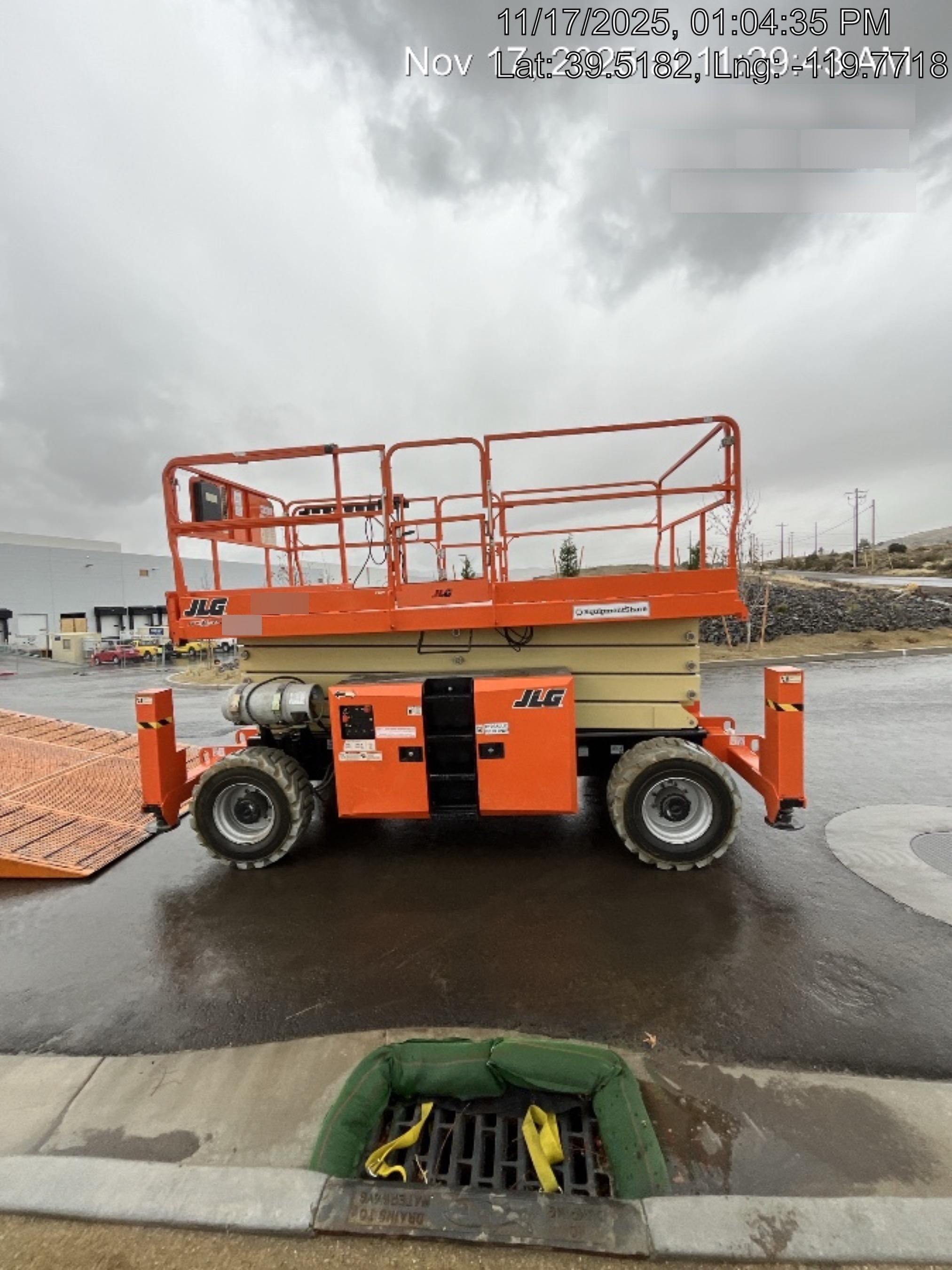 2019 JLG 430LRT