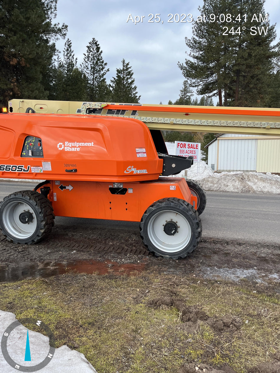 2023 JLG 660SJ