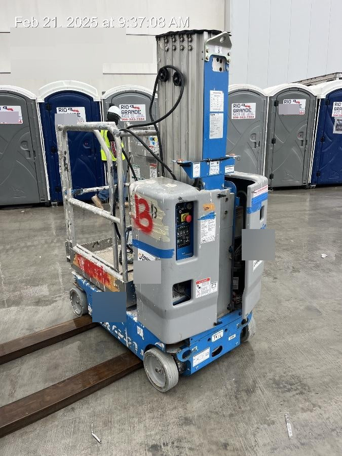 2020 GENIE GR-20