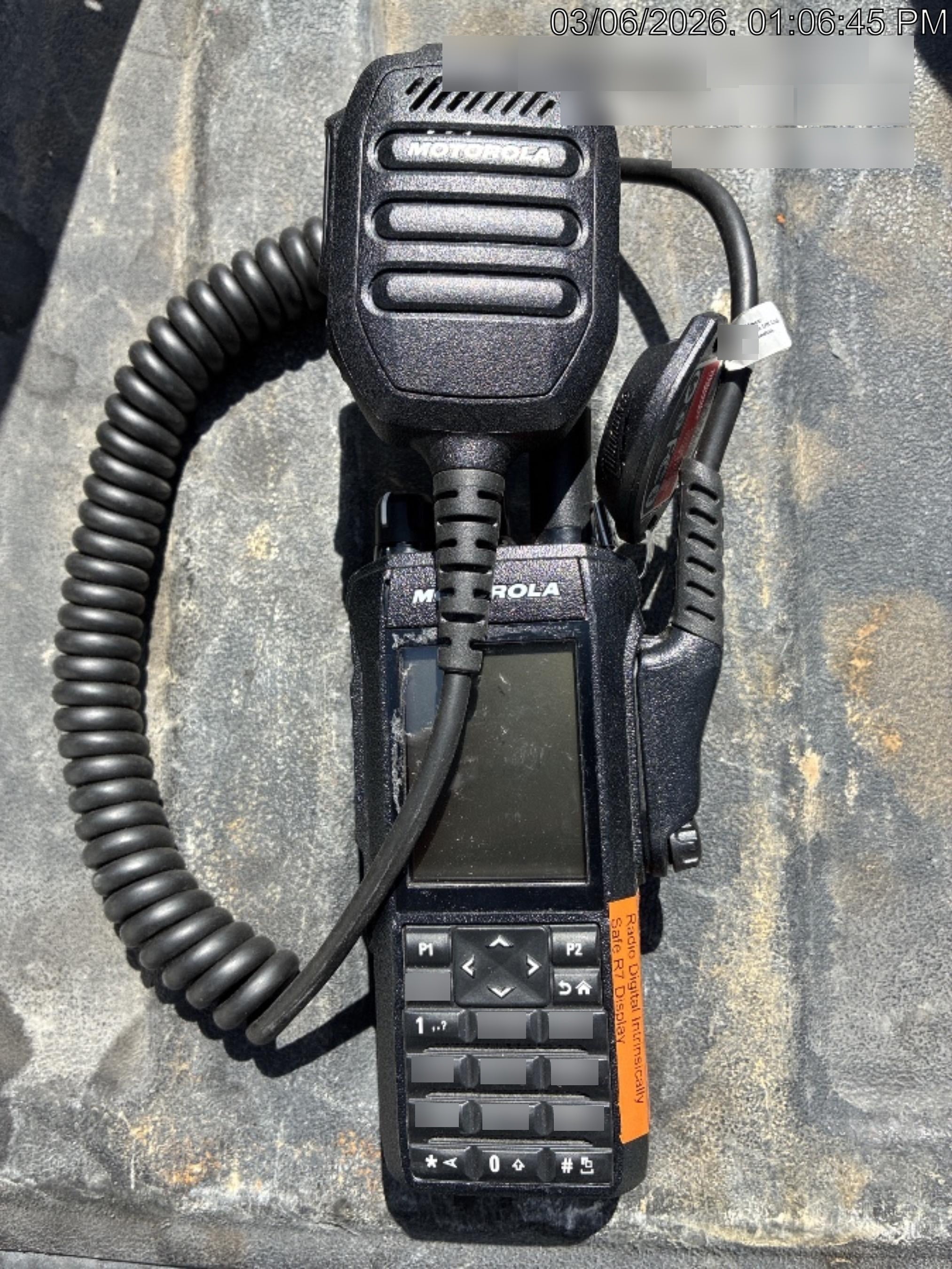 2023 MOTOROLA R7 DISPLAY