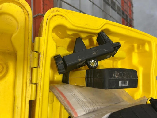 2020 LEICA Rugby 610