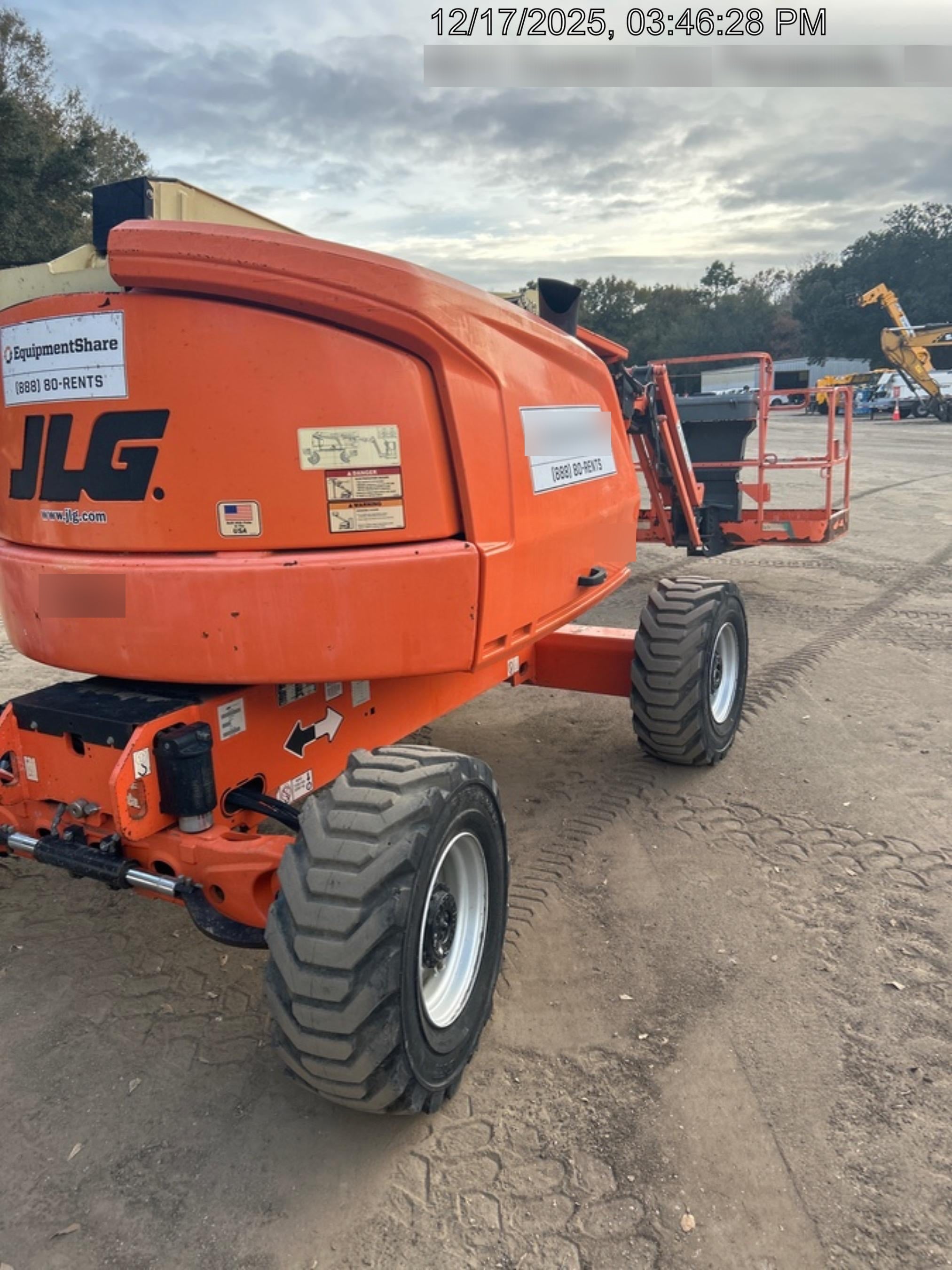 2019 JLG 450AJ