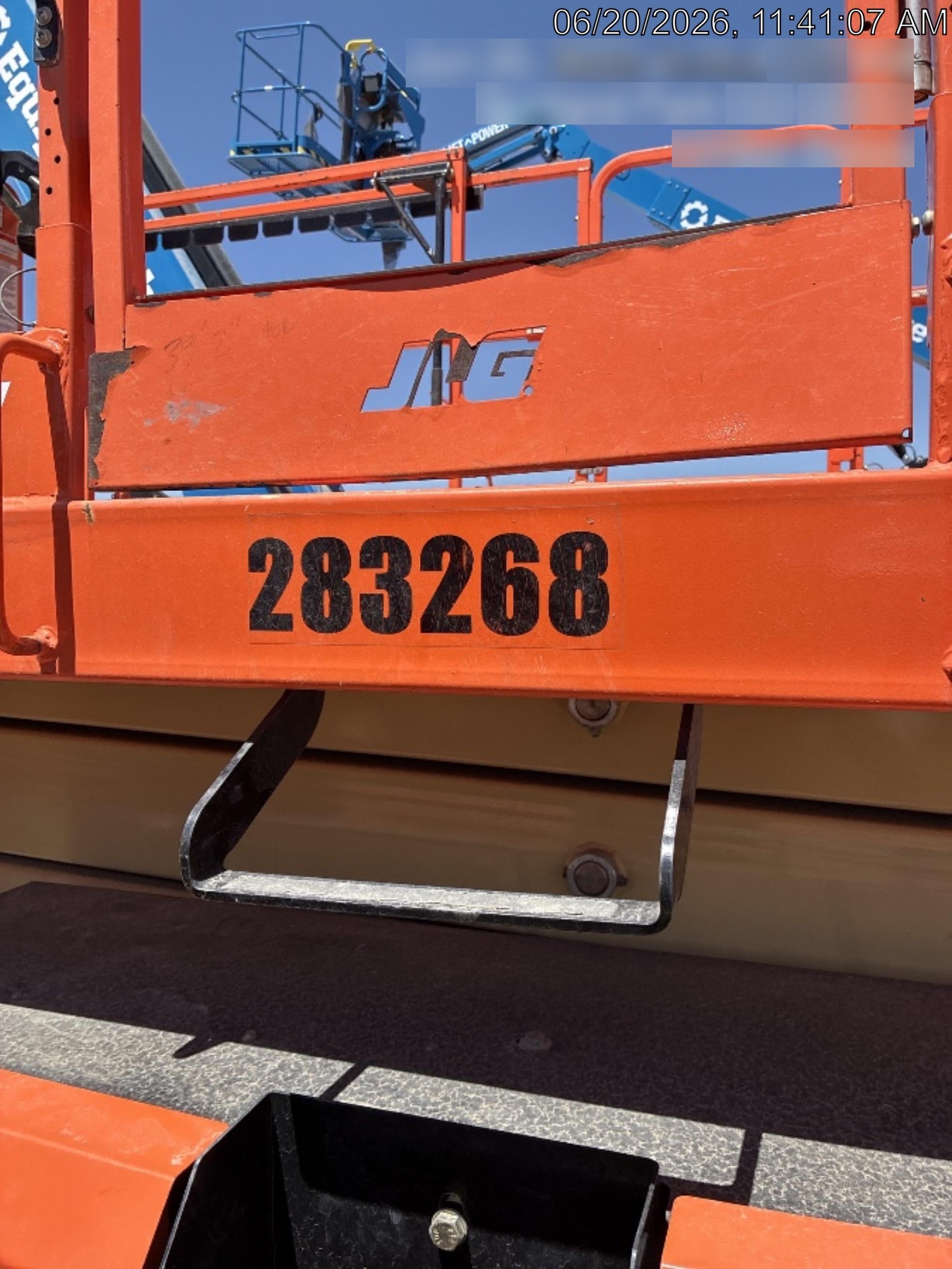 2022 JLG RT4394