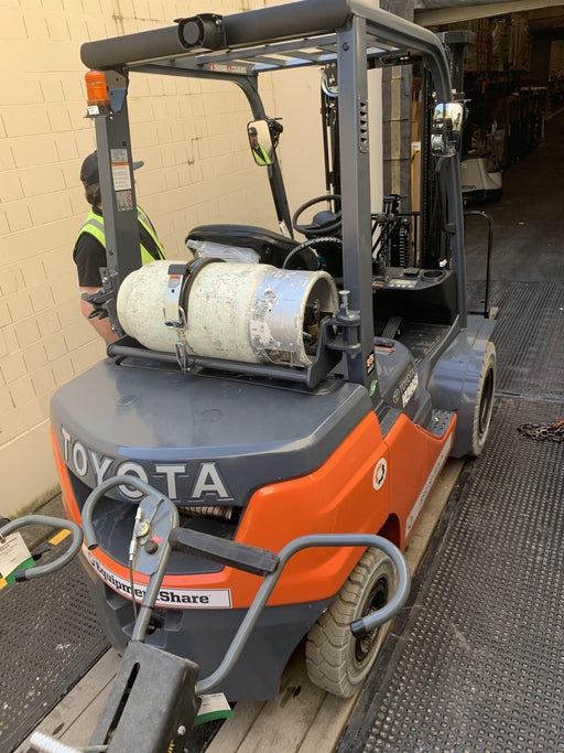 2022 TOYOTA 50-8FGU25