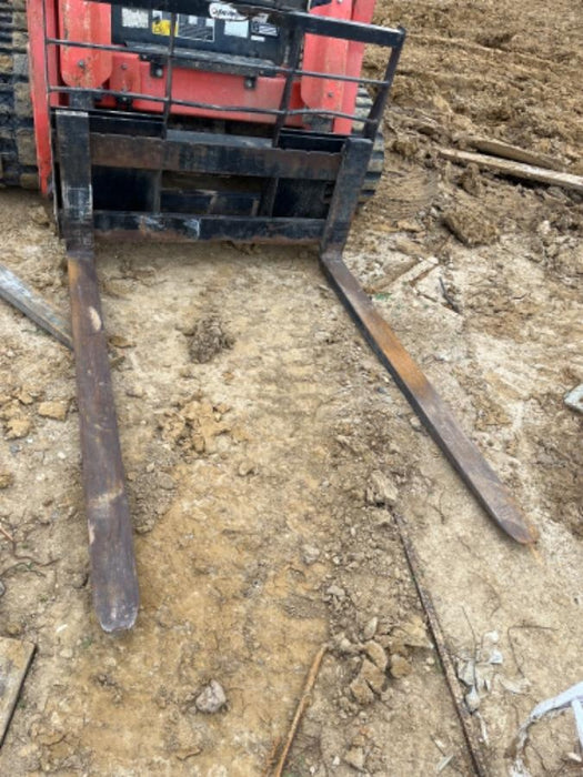 2021 ARROW MATERIAL HANDLING 60" Pallet Forks