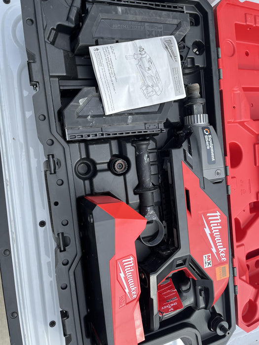 2022 MILWAUKEE MXF301-2CP