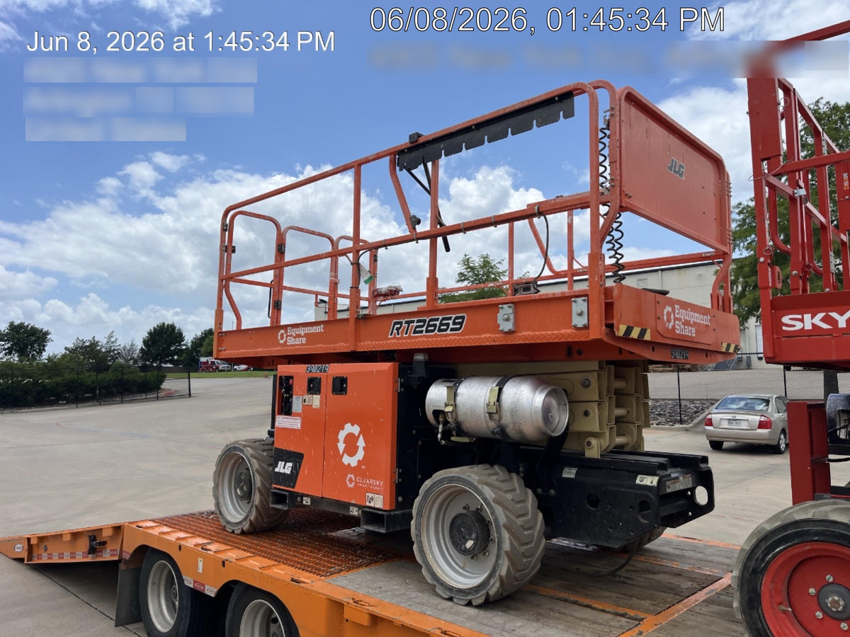2024 JLG RT2669