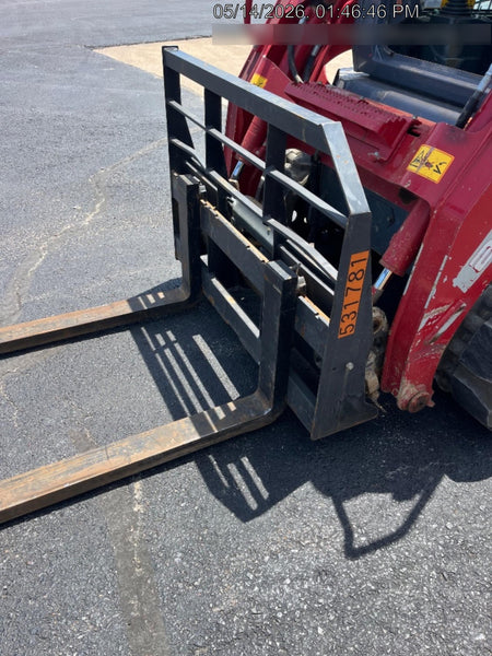 2025 ARROW MATERIAL HANDLING F5100CB - 72"