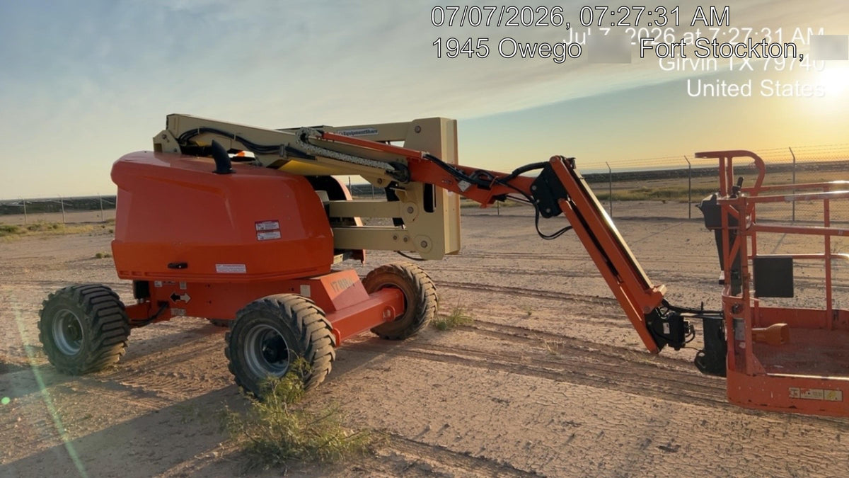 2019 JLG 450AJ