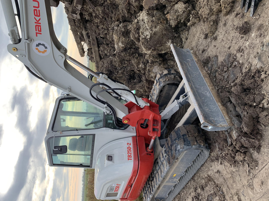2020 Takeuchi TB250-2C Cab/Heat/Air, Rubber Tracks, Manual TAG QC