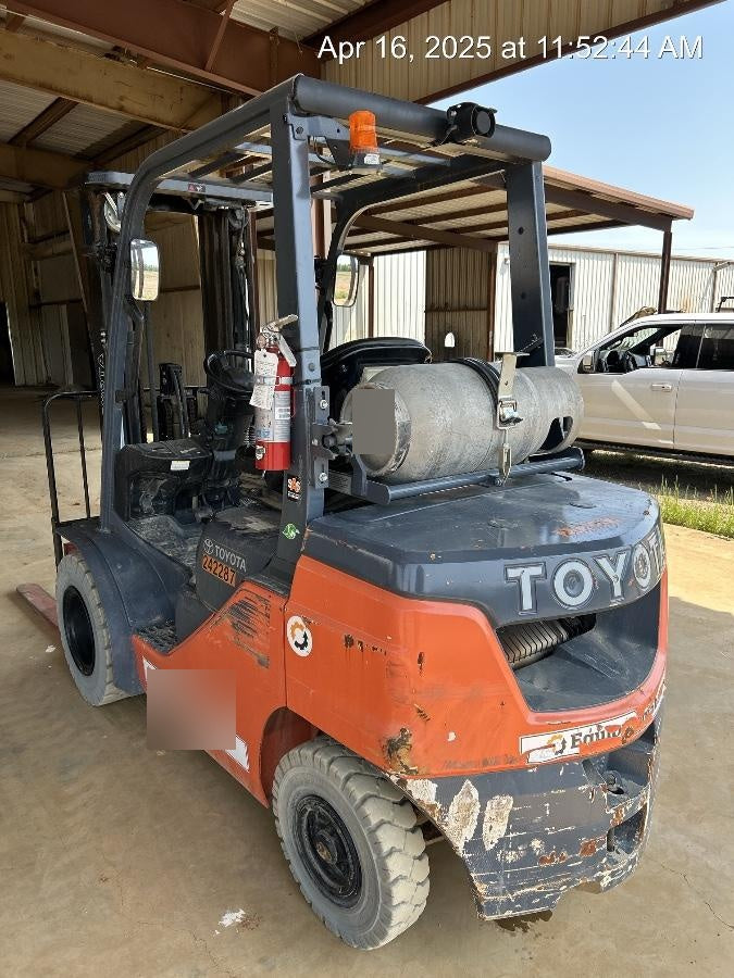 2022 TOYOTA 50-8FGU25