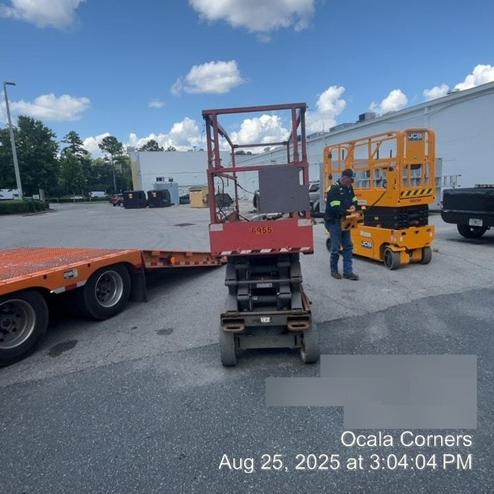 2018 Skyjack SJIII-3226 Skyjack SJIII3226 Scissor Lift w/Trojan Batteries