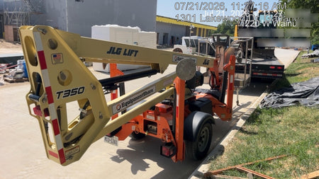 2022 JLG T350