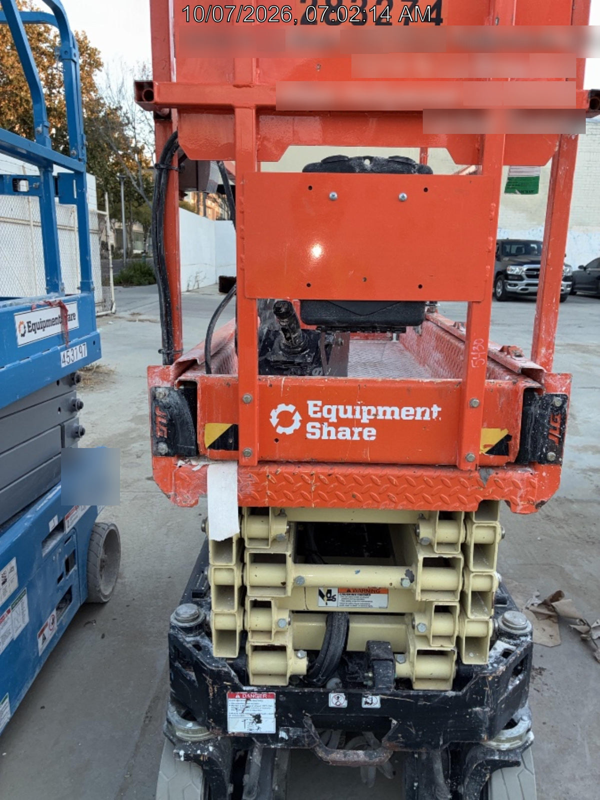 2022 JLG ES1932