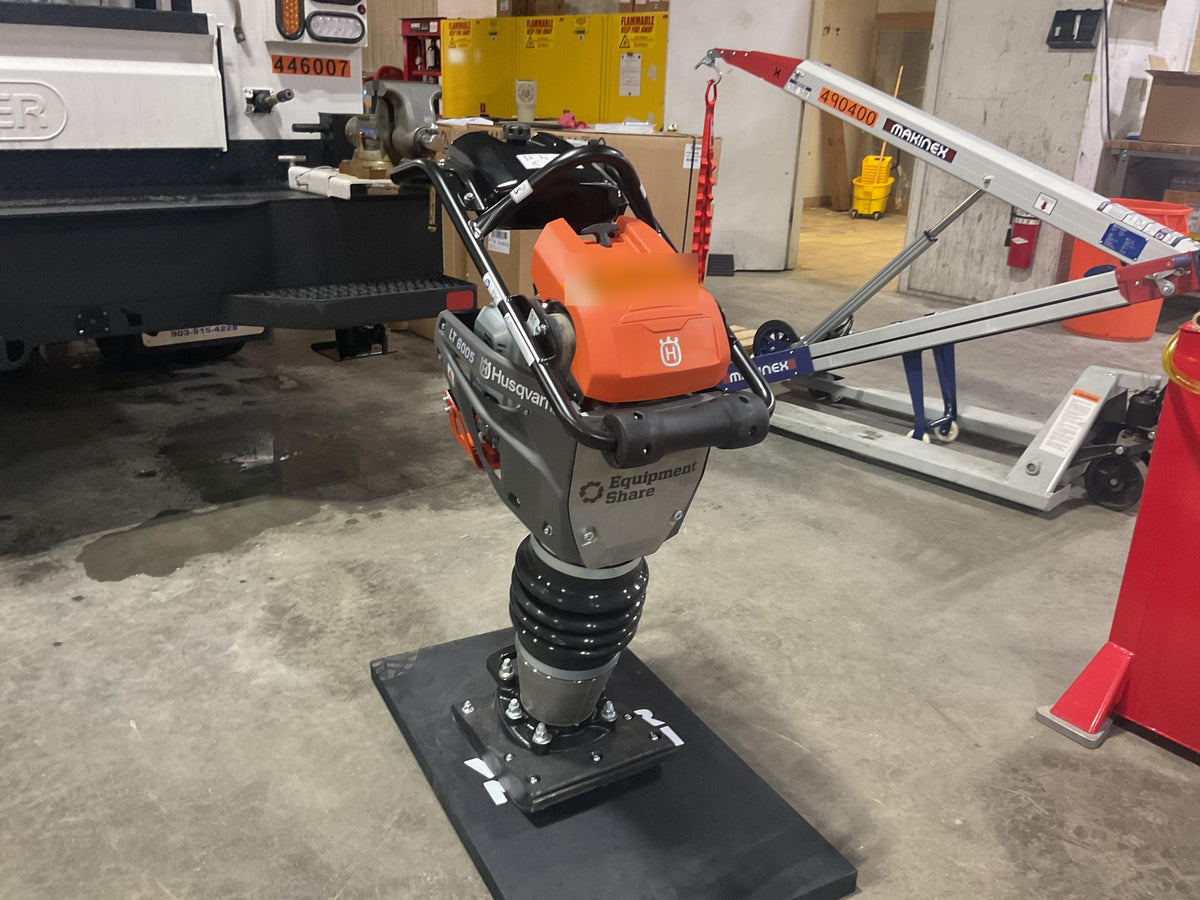 2024 HUSQVARNA LT6005