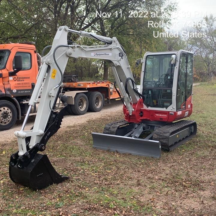 2022 TAKEUCHI TB250-2CR