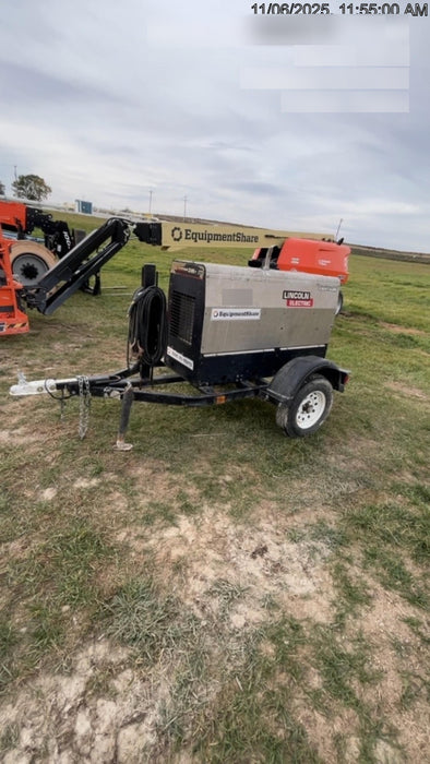 2019 Lincoln Electric Vantage 322 Ready-Pak 3, Two Wheel Trailer, Fender and Light Kit, Cable Rack