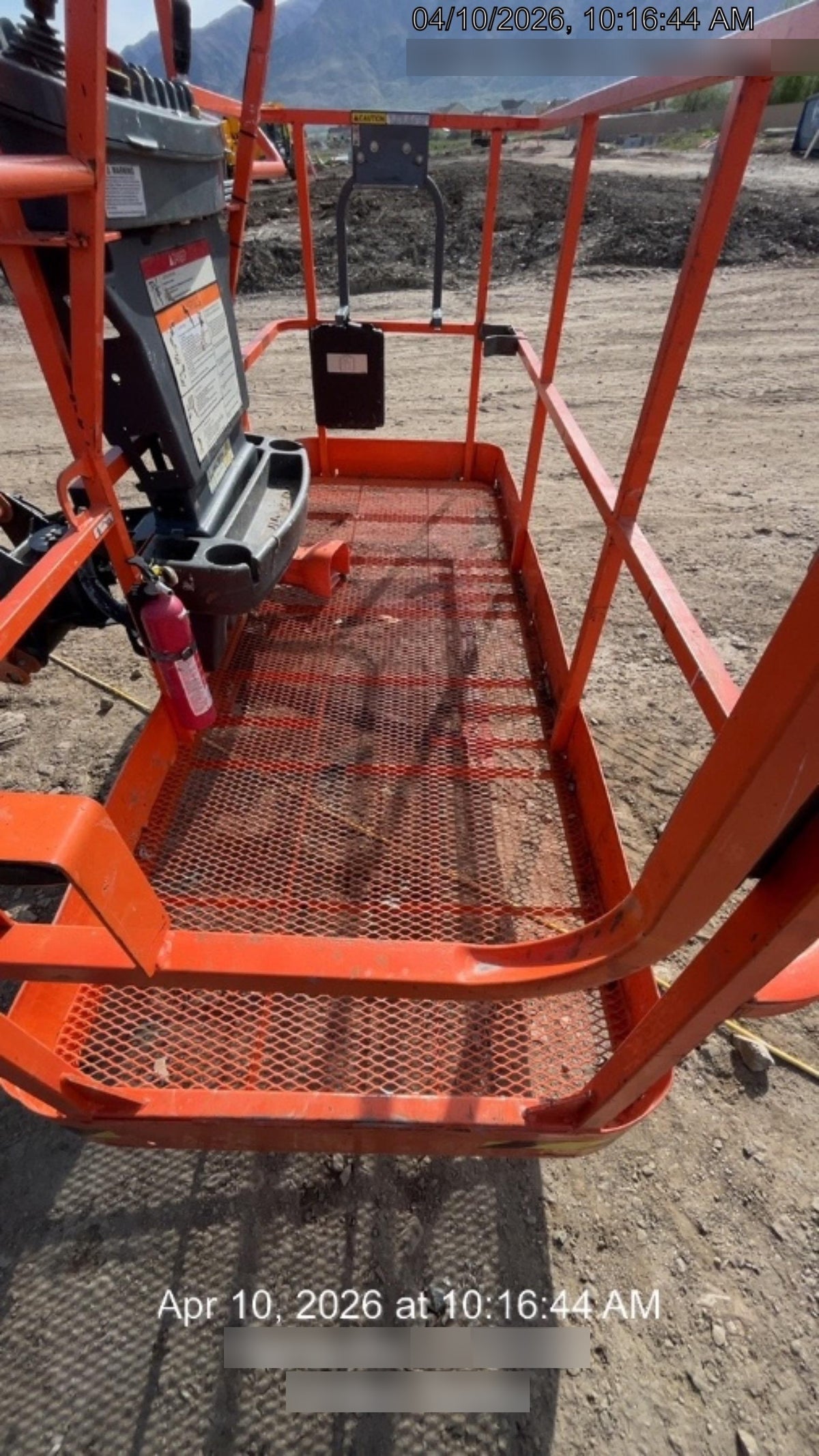 2023 JLG 460SJ