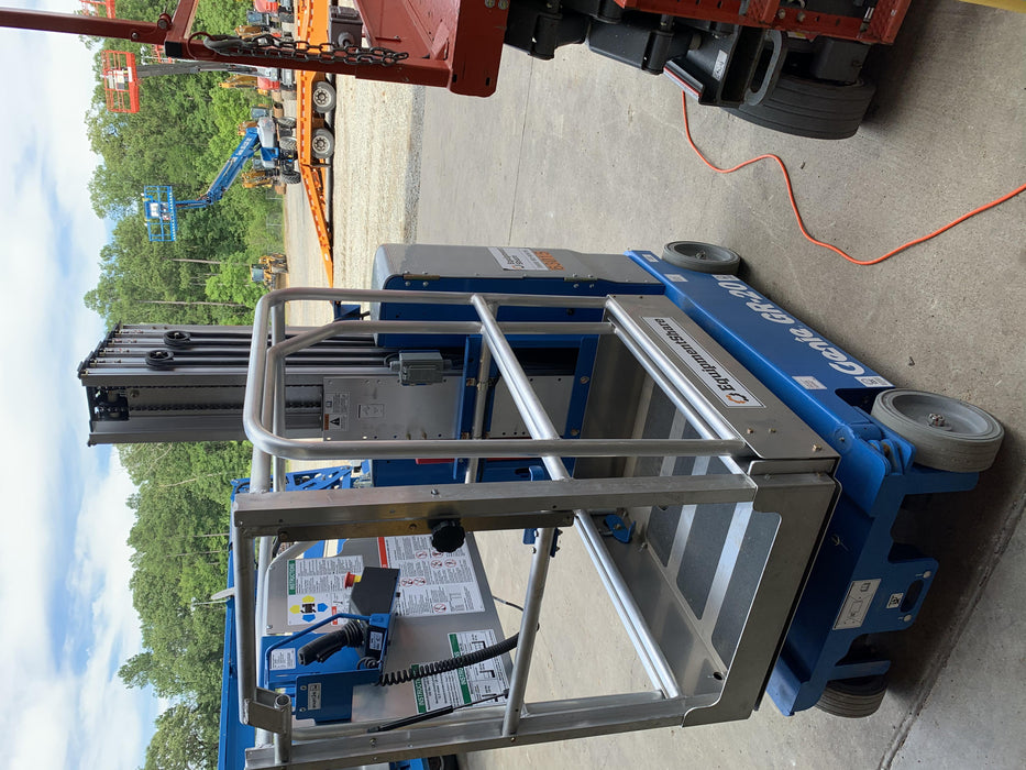 2020 GENIE GR-20