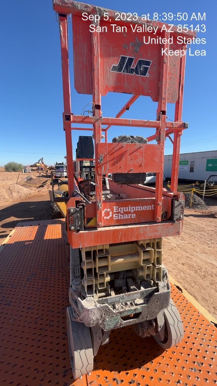 2022 JLG ES2632